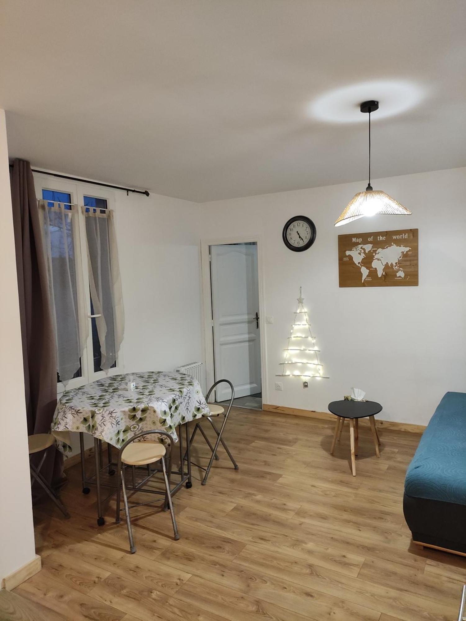 Charmant Appartement A 25 Minutes De Paris. 阿让特伊 外观 照片